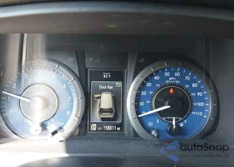 2015 Toyota Sienna Xle Premium 8 Passenger z USA, uszkodzony, nr VIN 5TDYK3DCXFS672690